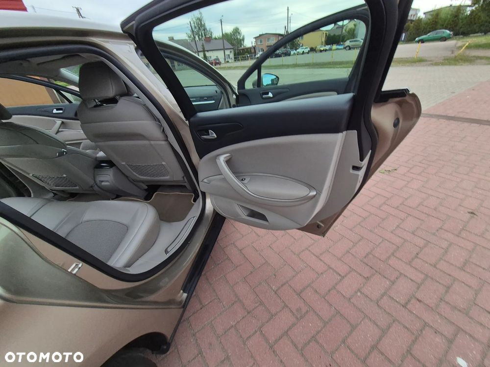 Citroën C5 HDi 140 FAP Exclusive - 19