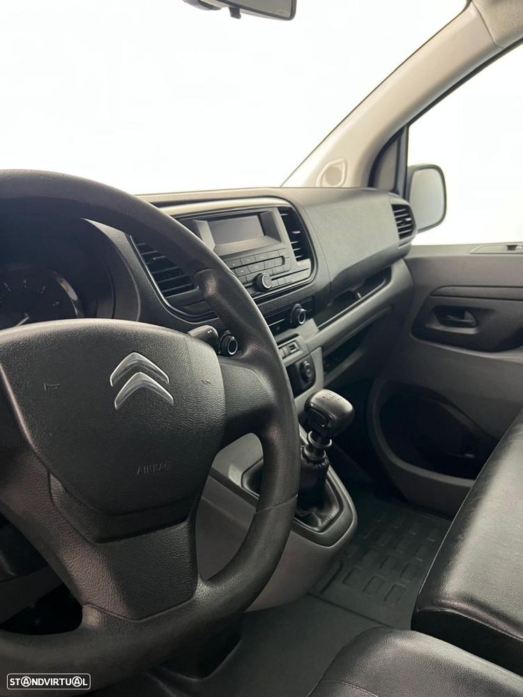 Citroën Jumpy 2.0 BlueHDi XL Semi-Vidrado - 23