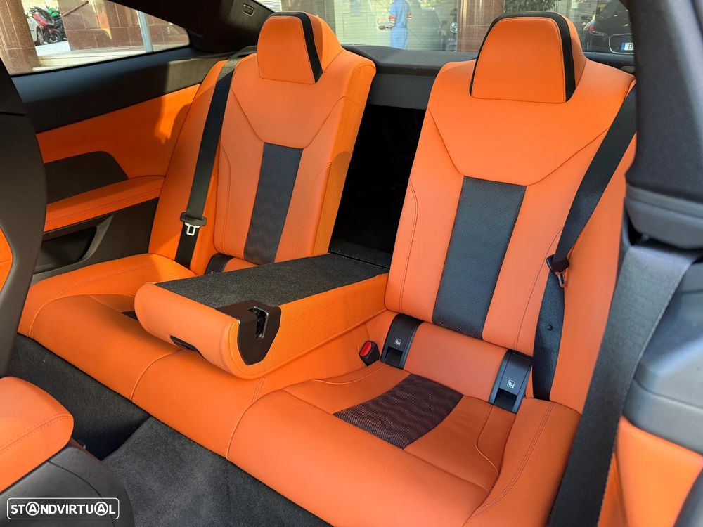 BMW M4 Competition xDrive - 7