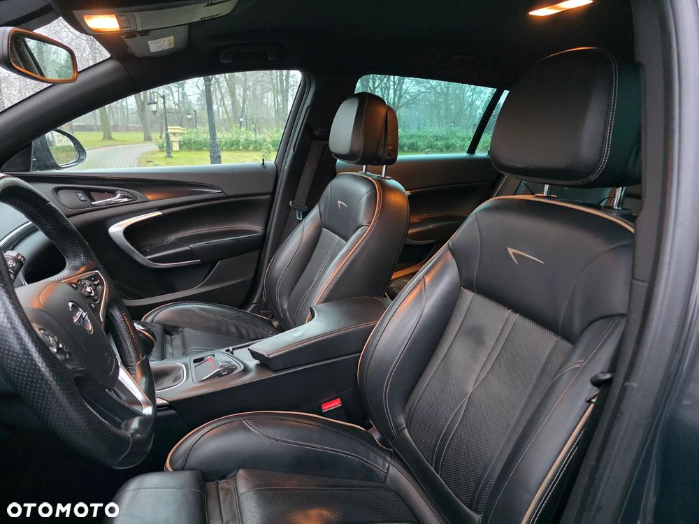 Opel Insignia - 15