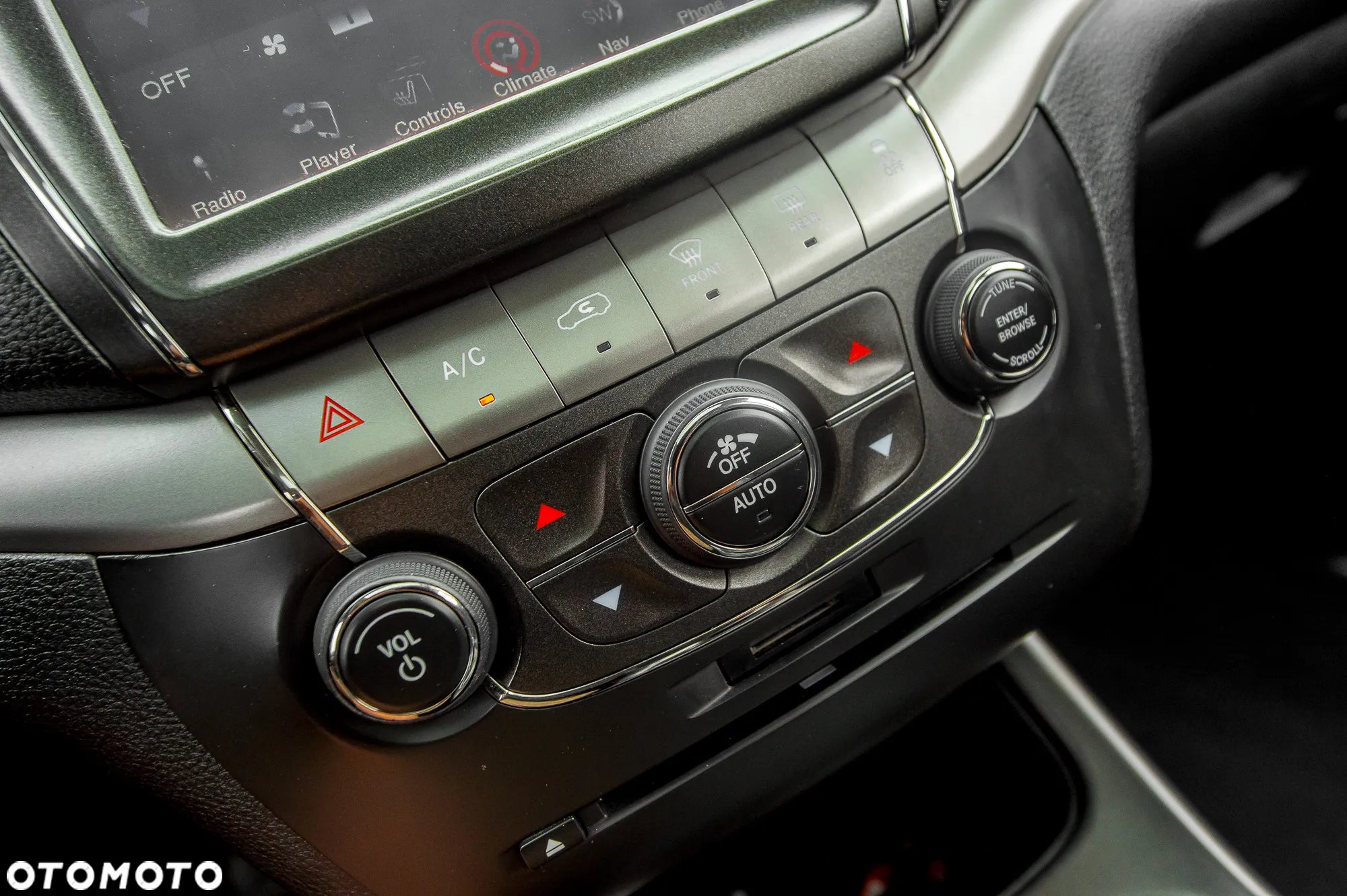 Fiat Freemont 2.0 Multijet Black Code AWD - 32
