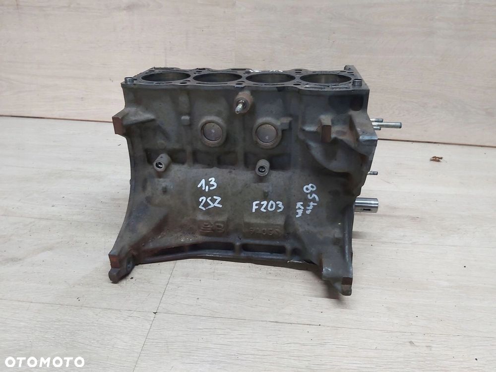 Toyota Yaris I II 01-08r 1,3 vvti 2SZ blok silnika wał tłok korba BDB 85tyś - 2