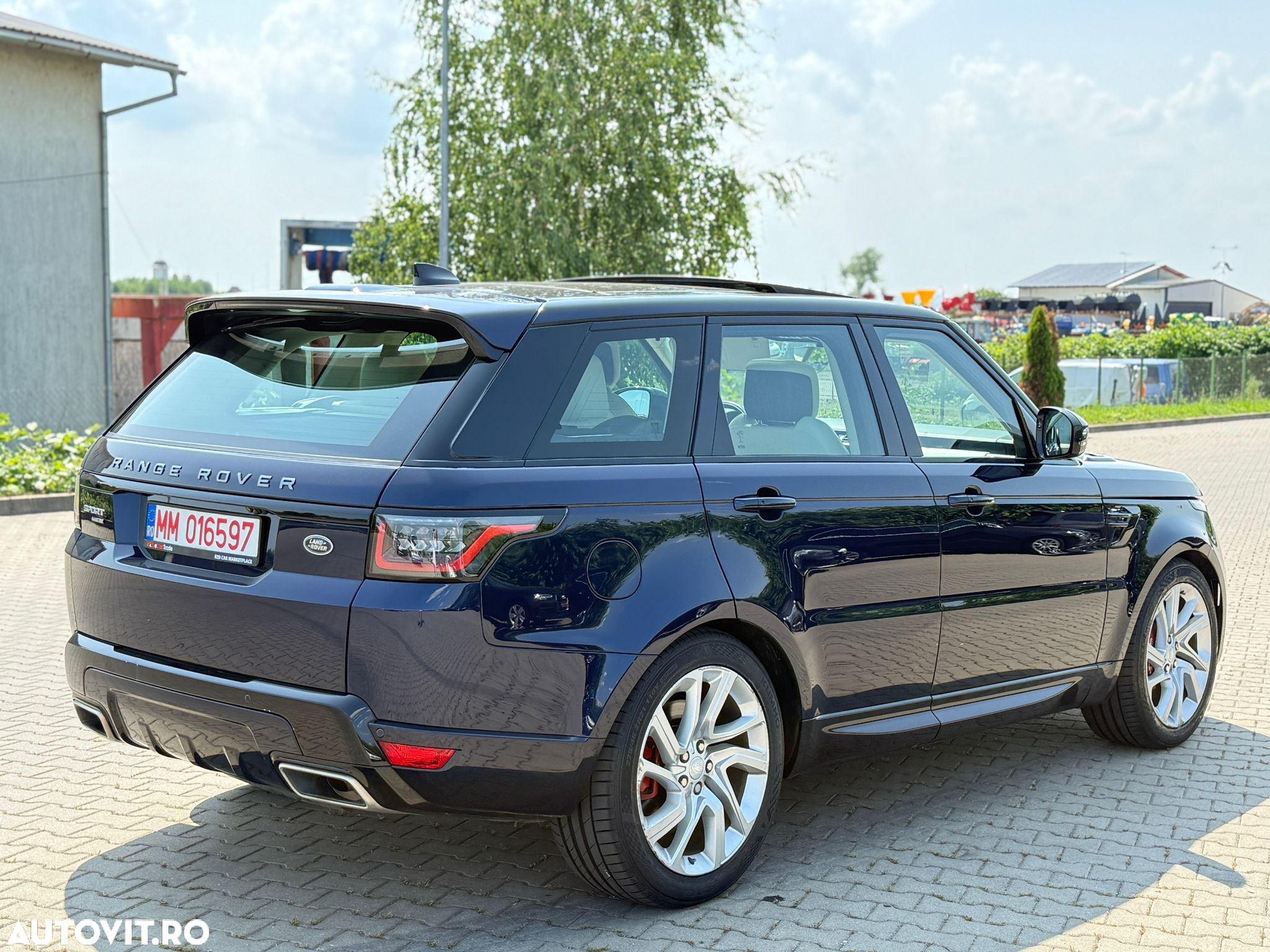 Land Rover Range Rover Sport 2.0 L PHEV HSE Dynamic - 14