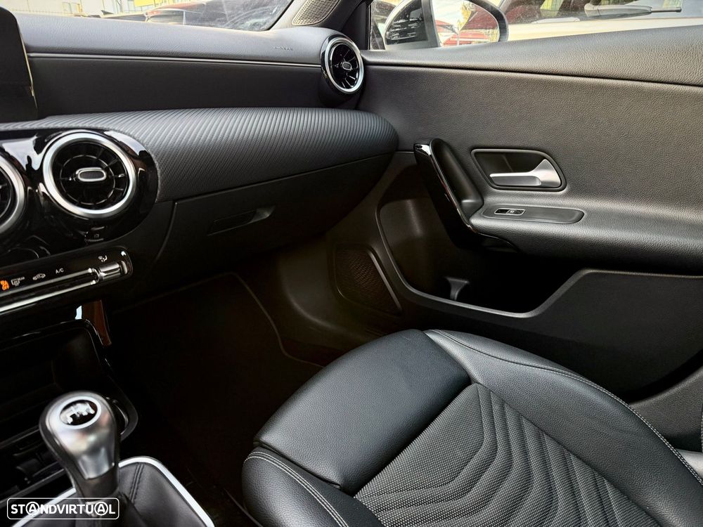 Mercedes-Benz A 160 Style - 18