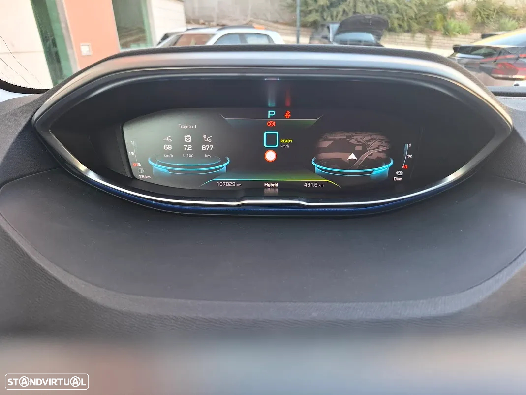 Peugeot 3008 1.6 Hybrid Allure Pack e-EAT8 - 17