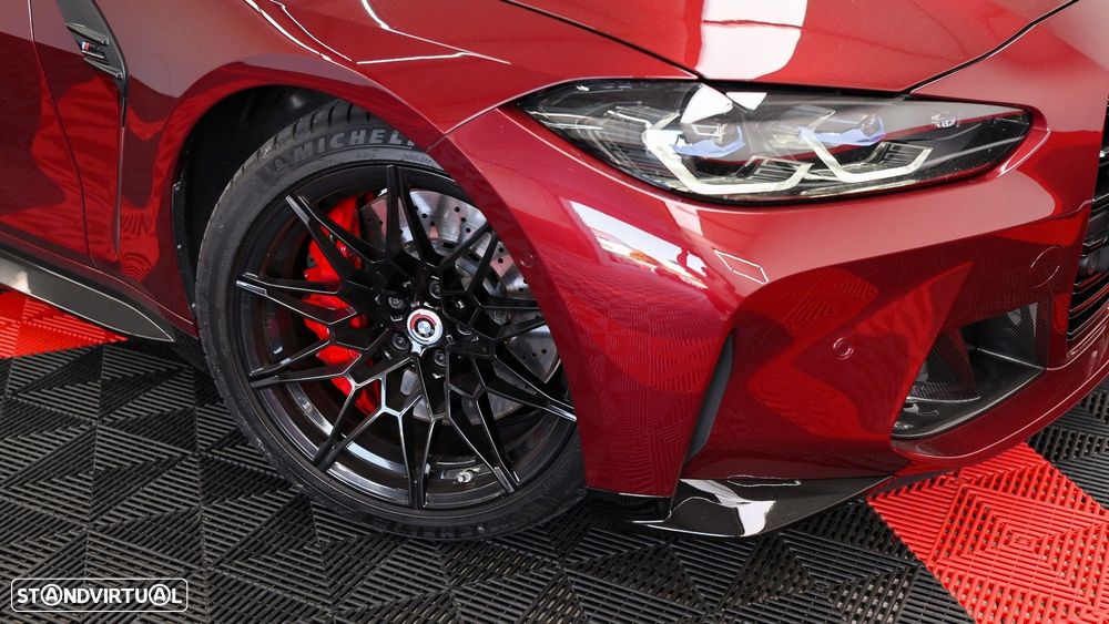 BMW M4 Competition Pack 50 anos M - 13