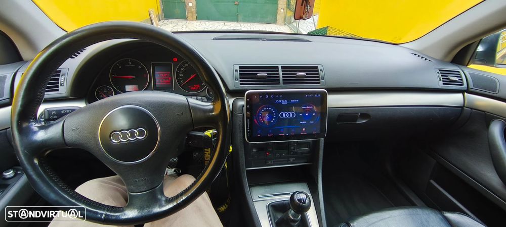 Audi A4 Avant 1.9 TDI m6 Exclusive - 8