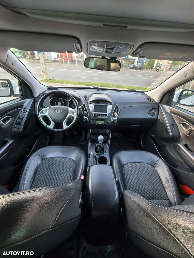 Hyundai ix35 1.7 CRDI 2WD Comfort - 11