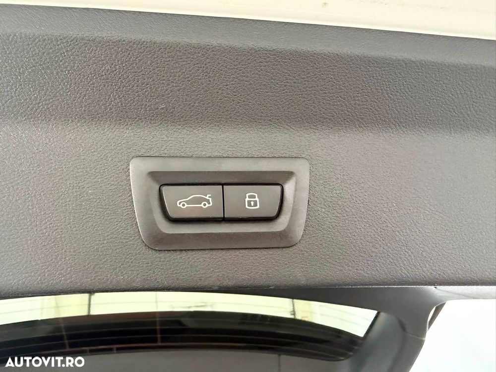 BMW X3 xDrive30i AT Luxury Line - 22