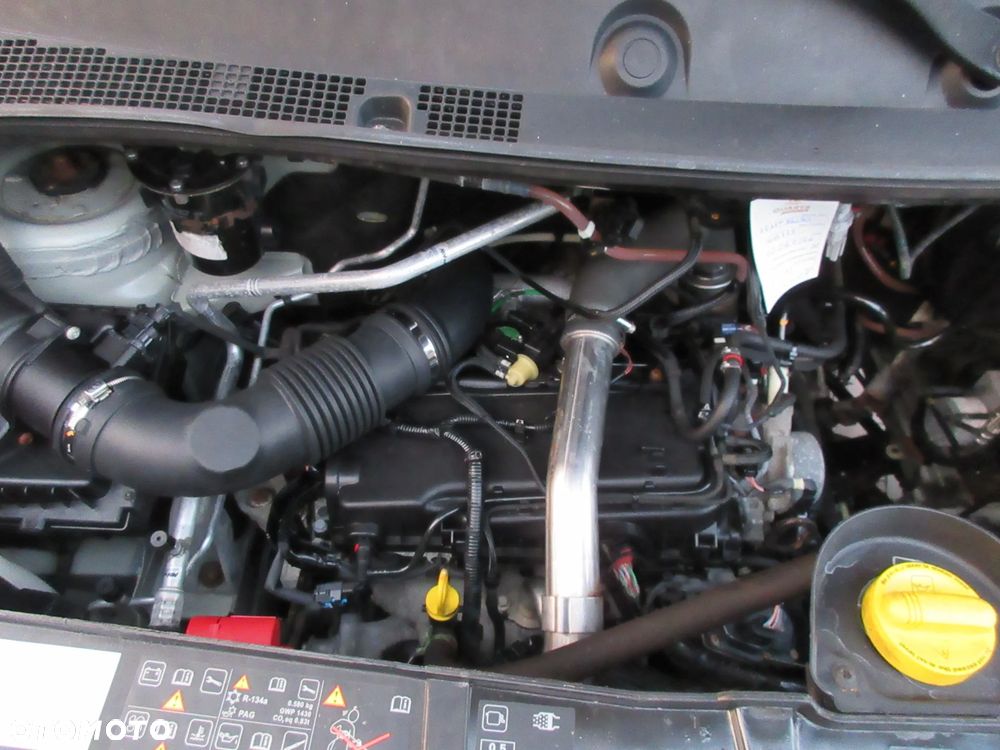 Opel MOVANO - 22
