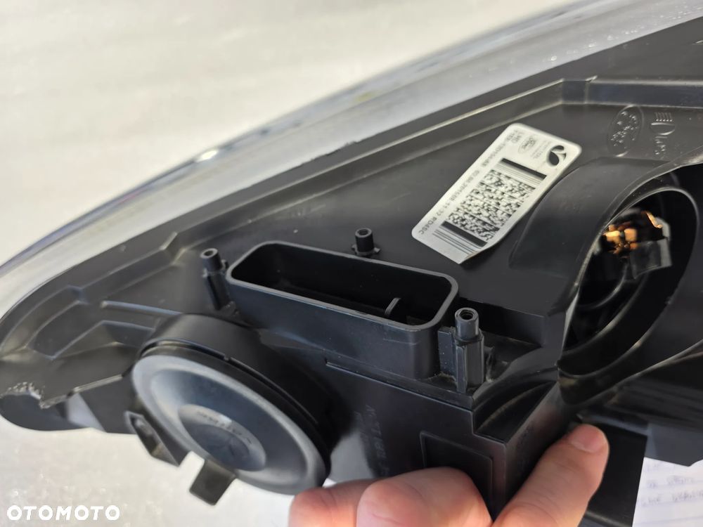 FORD FOCUS MK3 III LIFT 14- PRAWY XENON JASNY PRAWA LAMPA PRZEDNIA PRZÓD , NR F1EB-13D154-AB , NR AUKCJI LPP246 - 25