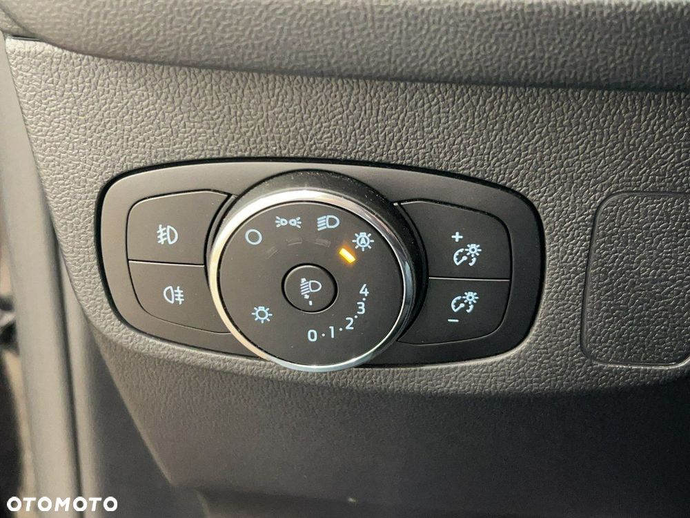 Ford Focus - 26