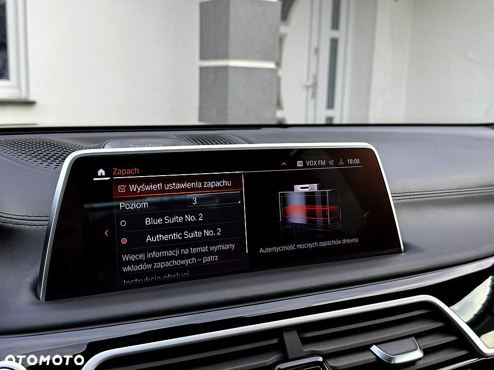 BMW Seria 7 750Ld xDrive sport - 33