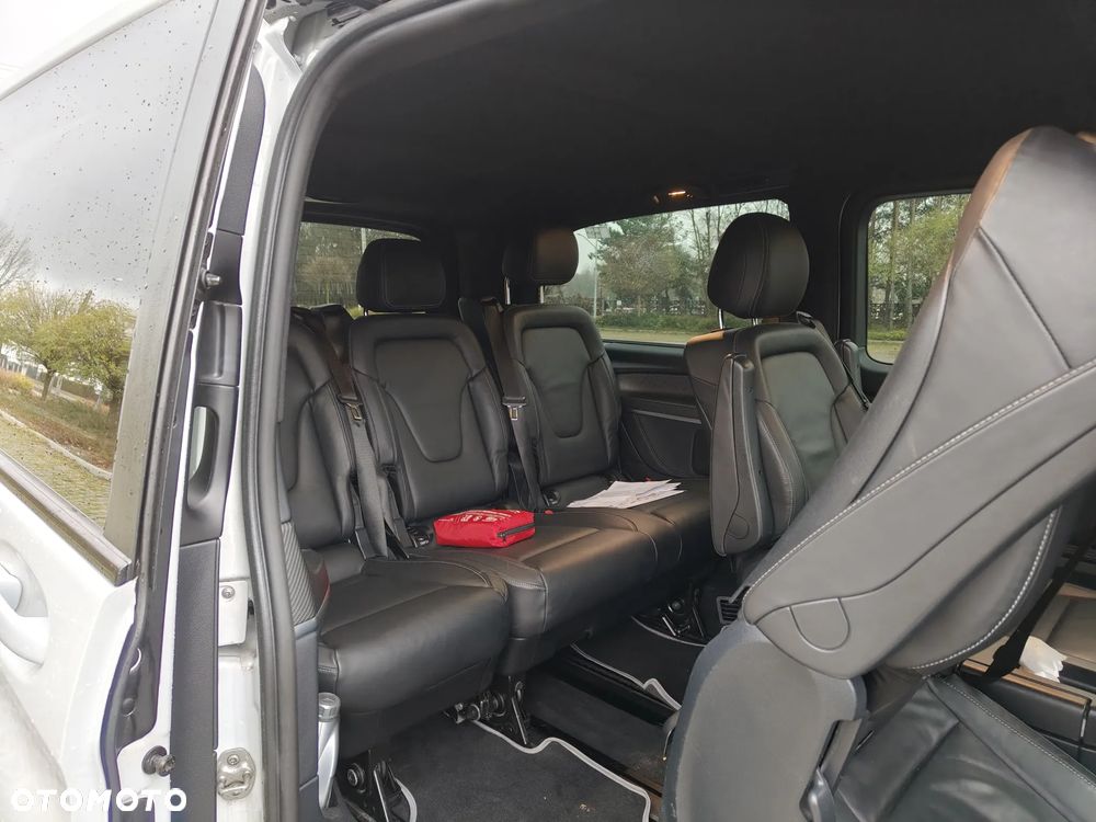 Mercedes-Benz Klasa V 300 d 4-Matic Exclusive 9G-Tronic (d³ugi) - 10