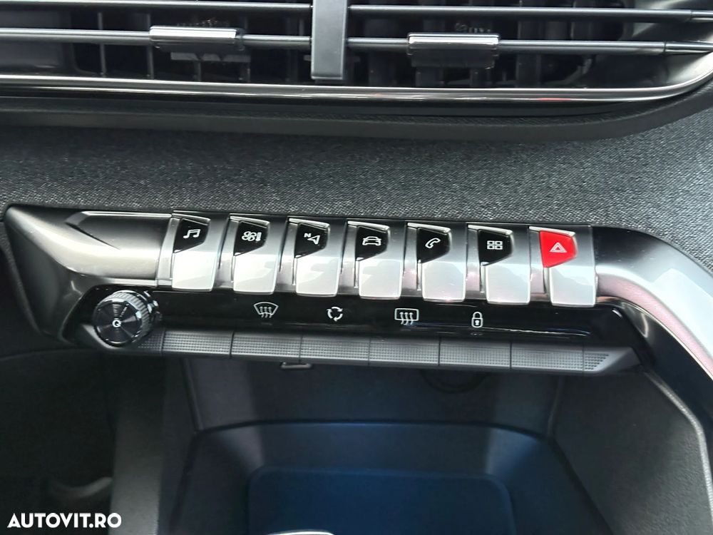 Peugeot 3008 BlueHDi 130 Stop & Start EAT8 GT - 11