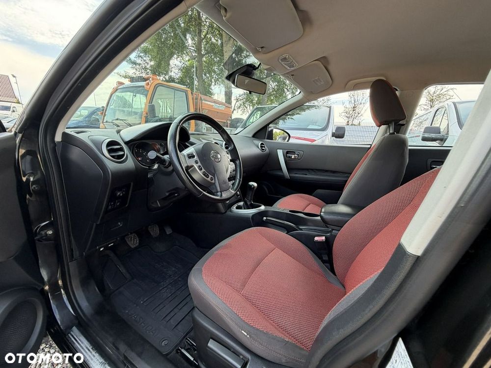 Nissan Qashqai - 13