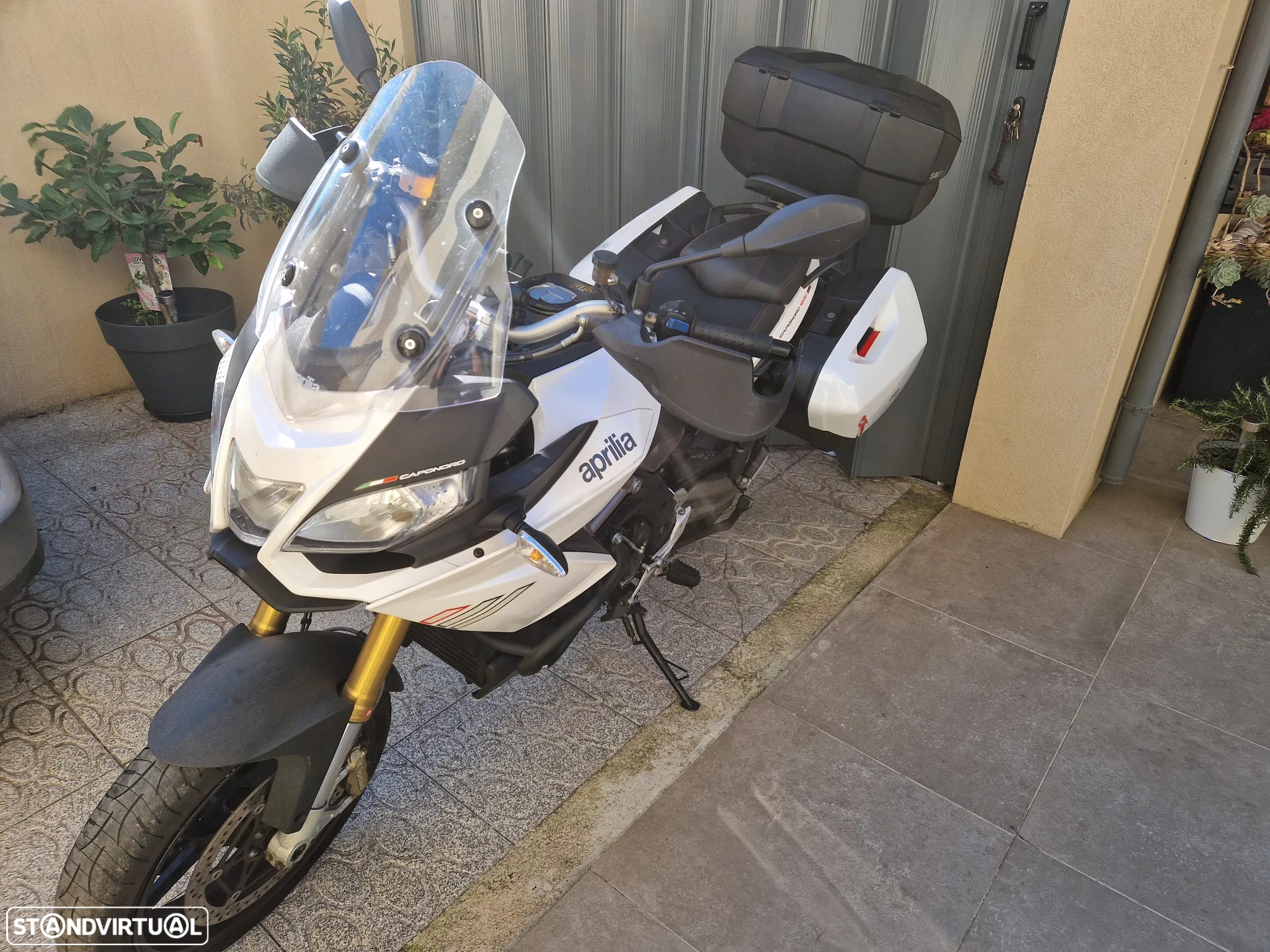 Aprilia Caponord - 7
