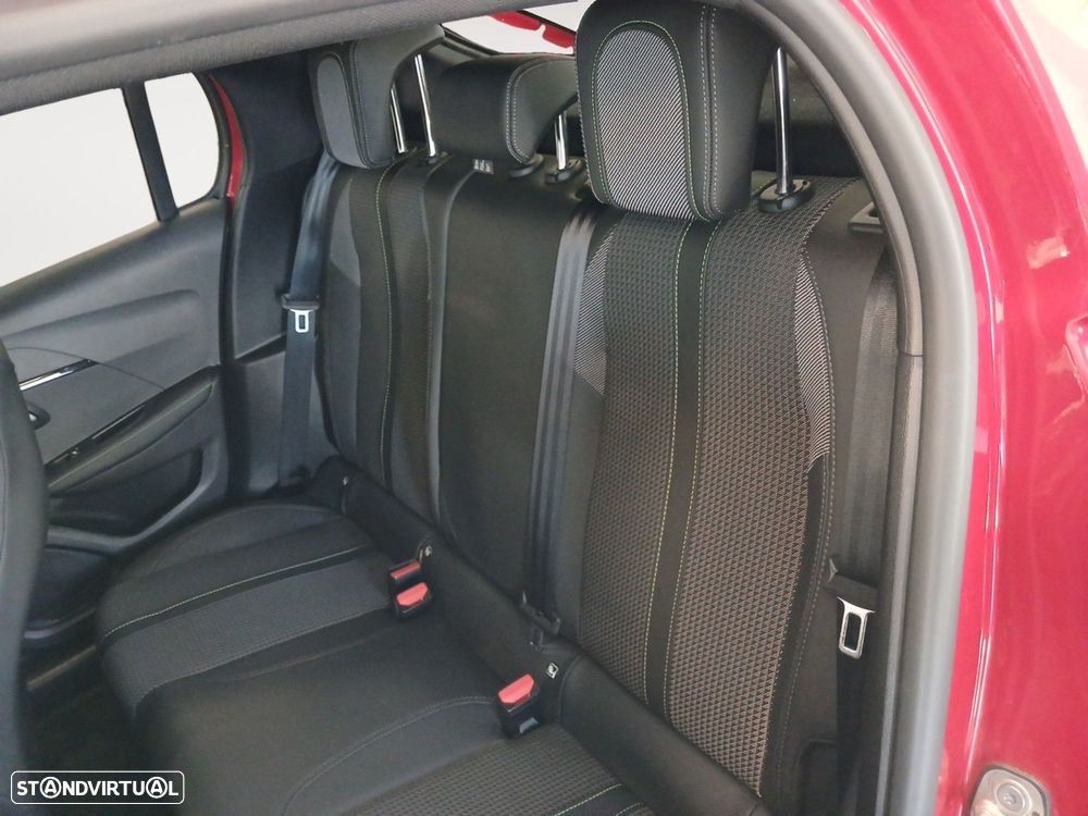 Peugeot 208 1.2 PureTech GT - 13