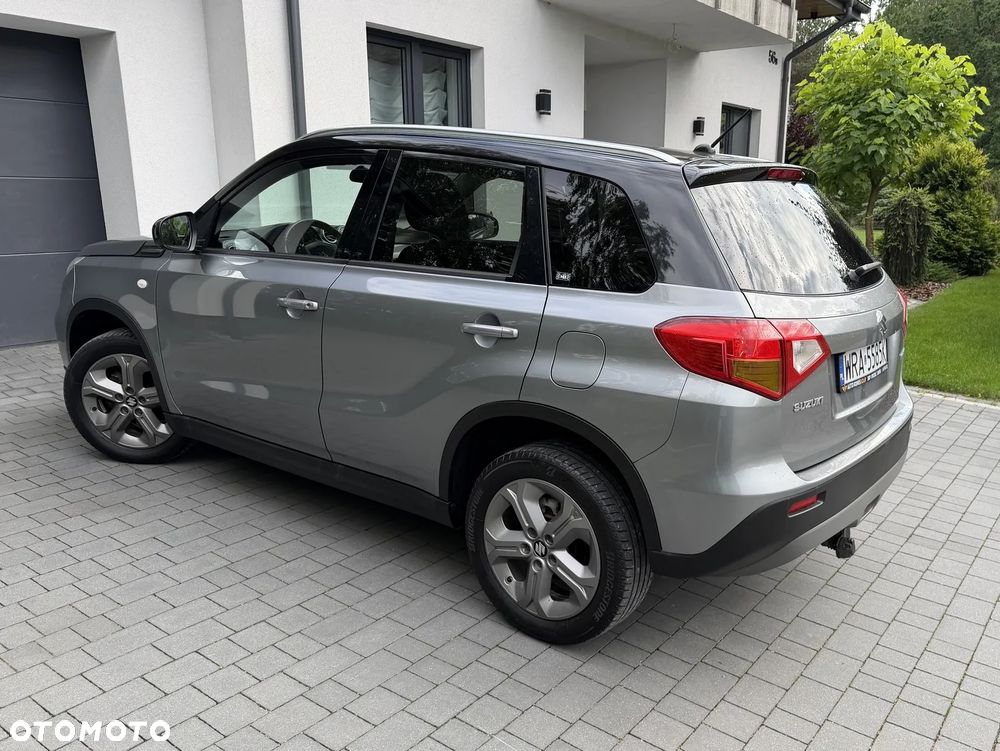 Suzuki Vitara 1.6 Premium 2WD - 23