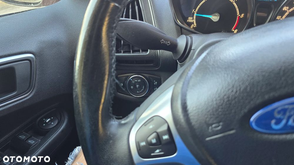 Ford B-MAX 1.6 TDCi Titanium - 35