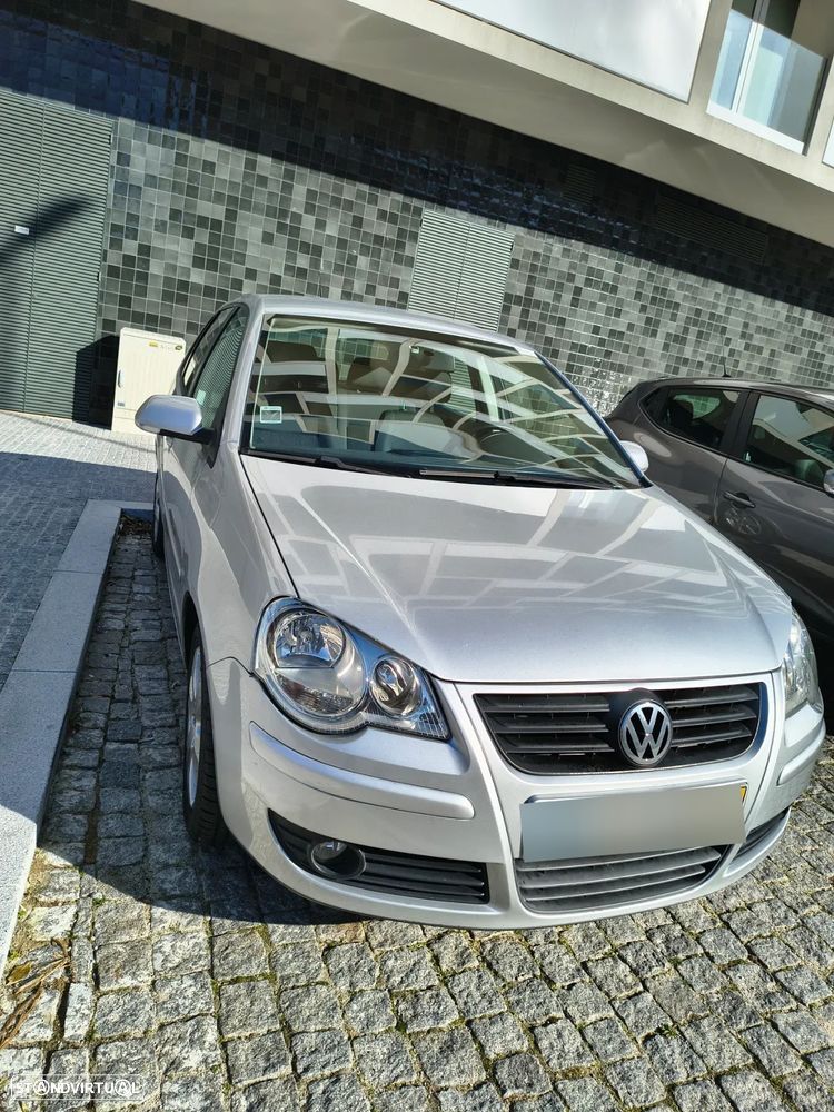VW Polo 1.2 Confortline - 2