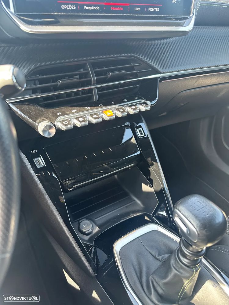 Peugeot 2008 1.5 BlueHDi GT - 12