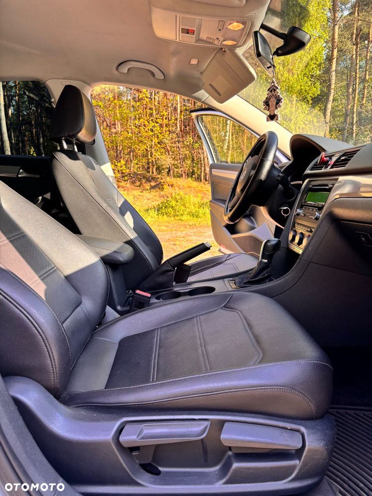 Volkswagen Passat 1.8 TSI Comfortline DSG - 11