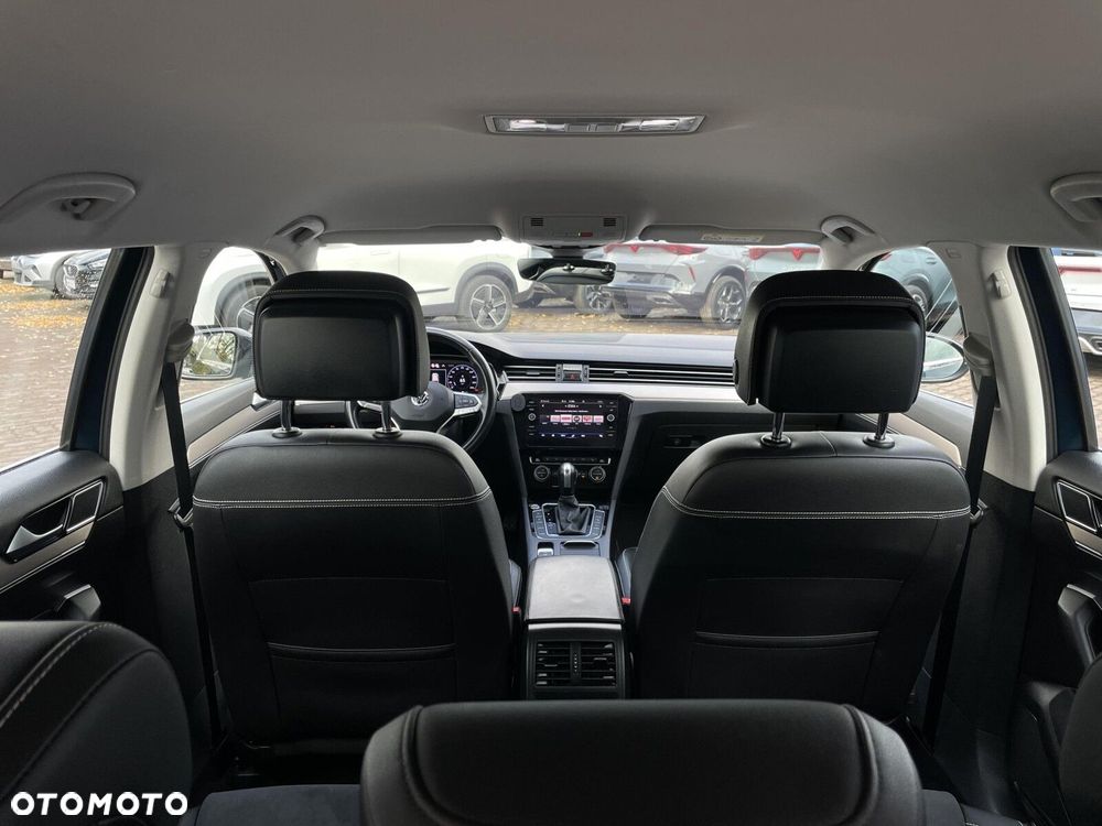 Volkswagen Passat 2.0 TSI 4Mot Elegance DSG - 25