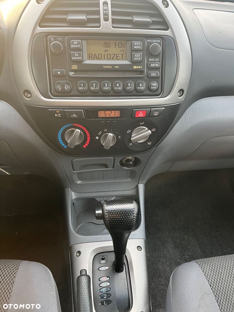 Toyota RAV4 2.0 VVT-i 4x4 - 16