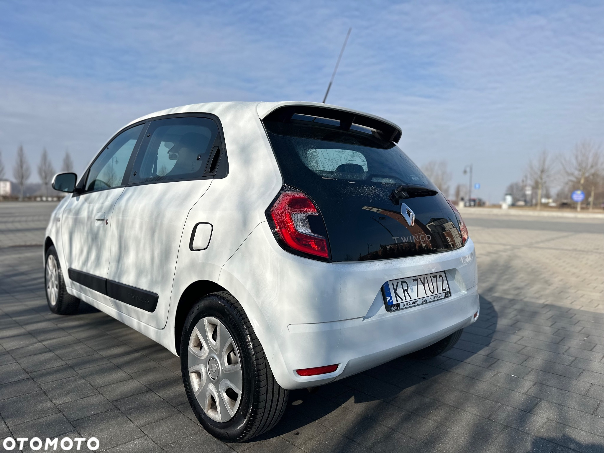 Renault Twingo SCe 70 Intens EU6 - 28