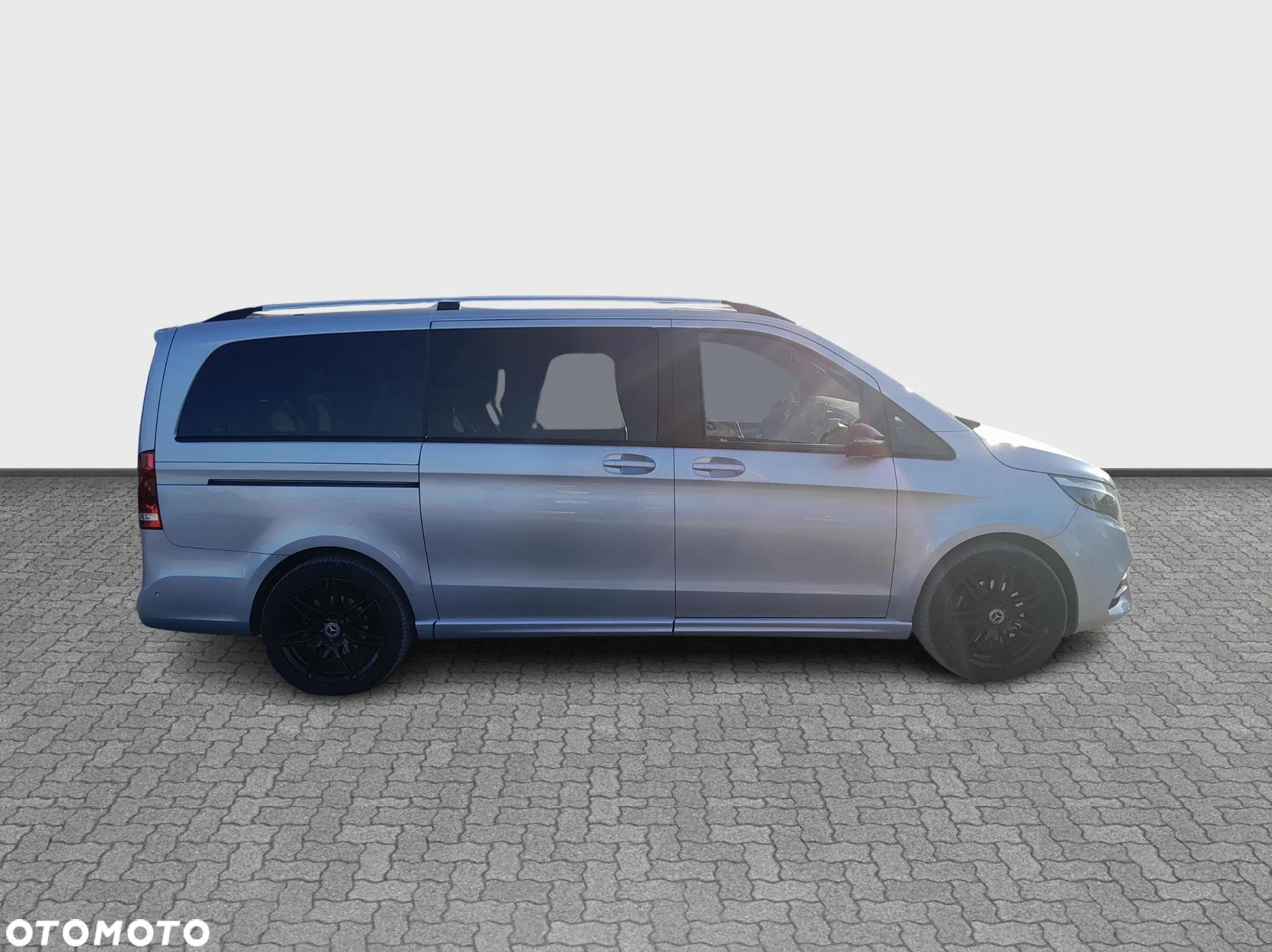Mercedes-Benz Klasa V 300 d Exclusive 9G-Tronic (d³ugi) - 6