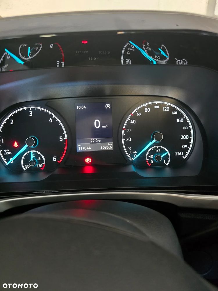 Ford Tourneo Connect - 11