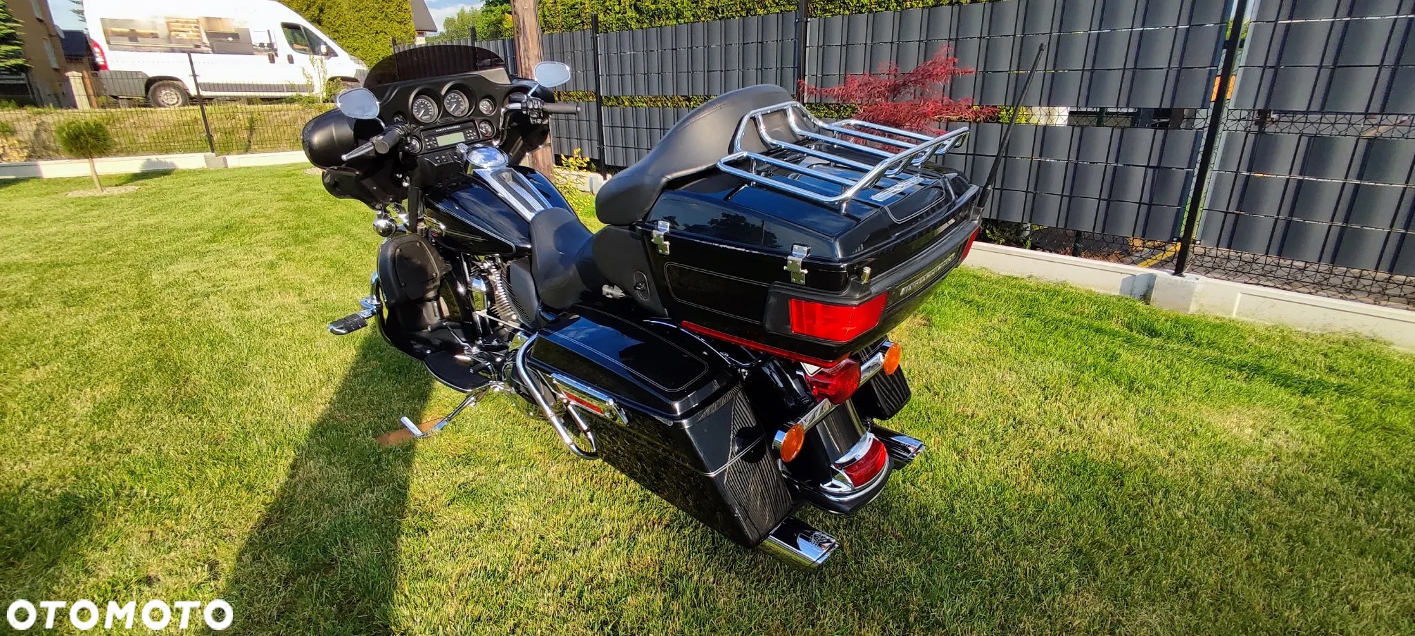 Harley-Davidson FLHTCU Ultra - 2