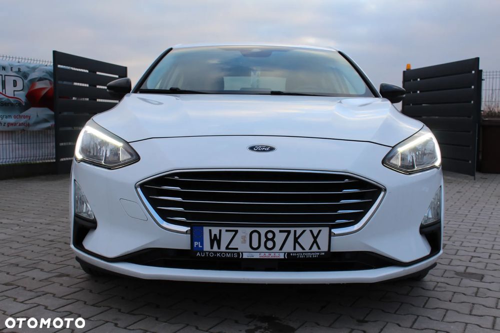 Ford Focus 1.0 EcoBoost Titanium - 9