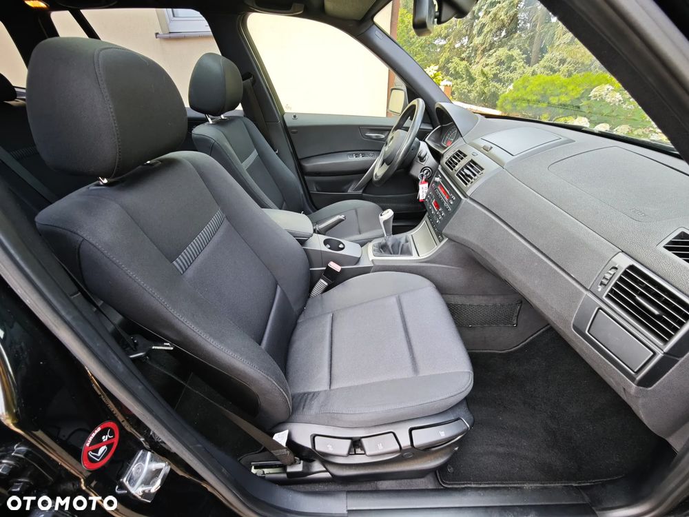 BMW X3 2.0i - 28
