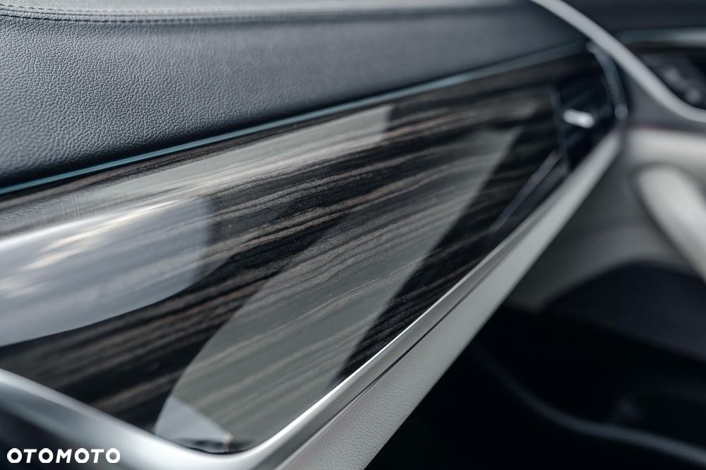 BMW Seria 5 - 16