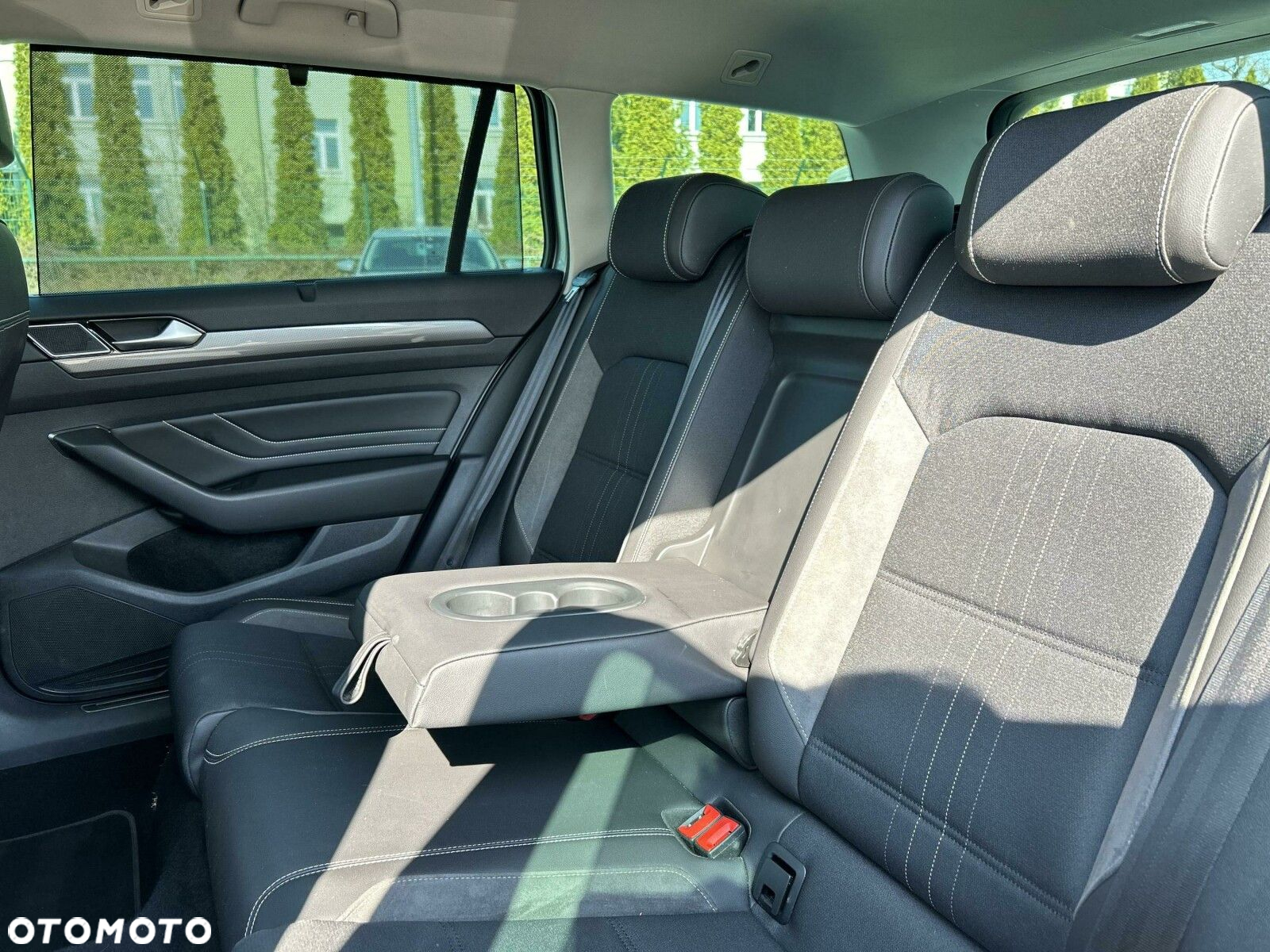 Volkswagen Passat - 19