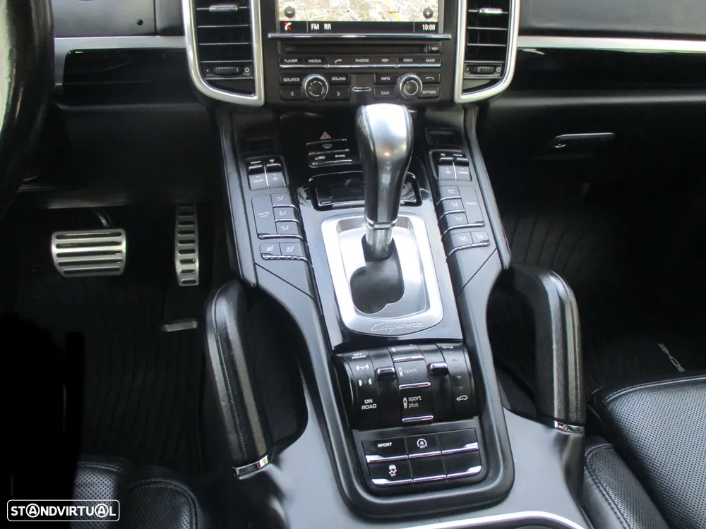 Porsche Cayenne S - 15