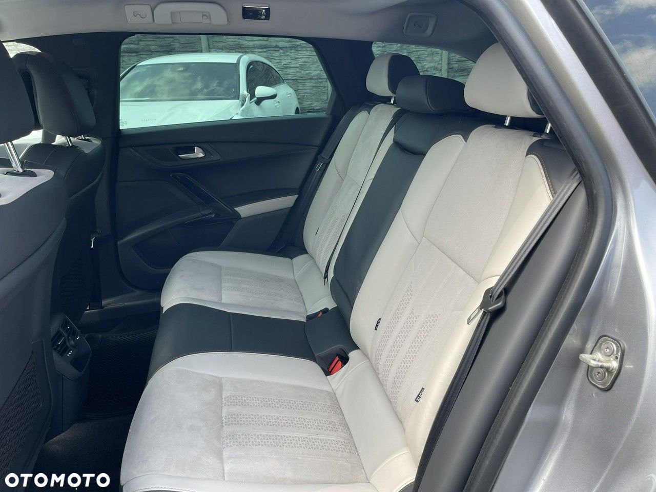 Peugeot 508 2.0 BlueHDi RXH S&S - 12