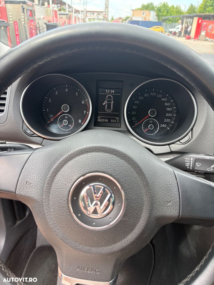 VOLKSWAGEN Golf 2010 — imagine 8