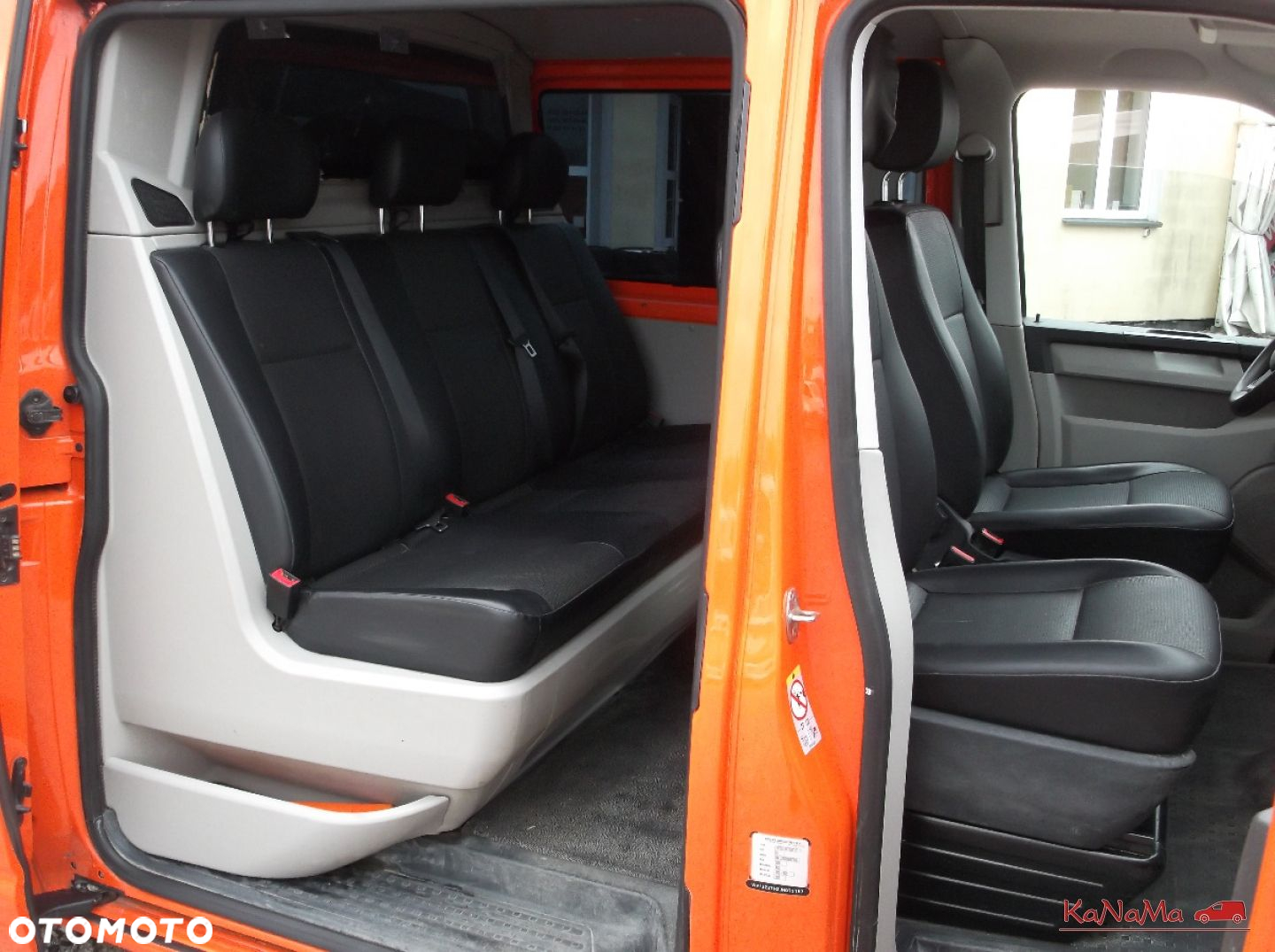 Volkswagen Transporter - 12