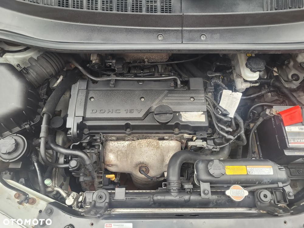 Hyundai Matrix 1.6 GLS - 26