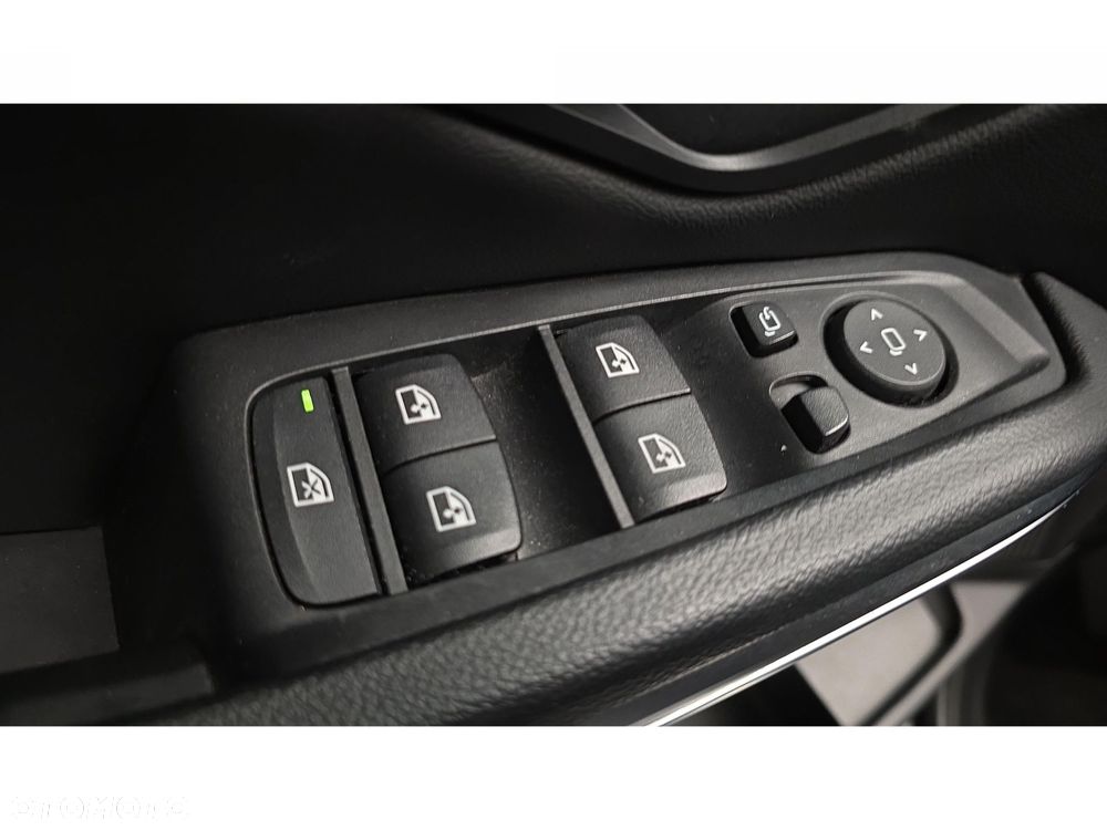 BMW Seria 3 320d xDrive mHEV M Sport - 28