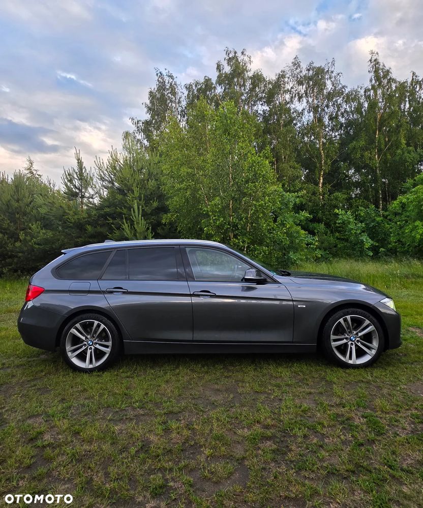BMW Seria 3 320d xDrive Modern Line - 8