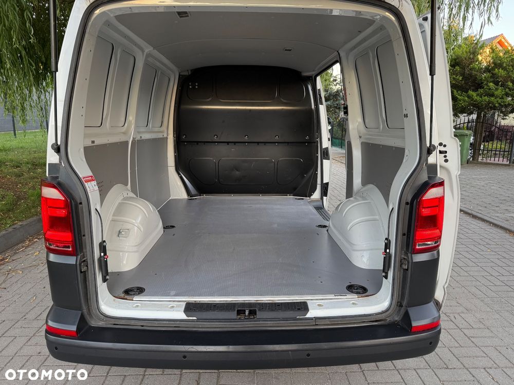 Volkswagen Transporter T6 - 8