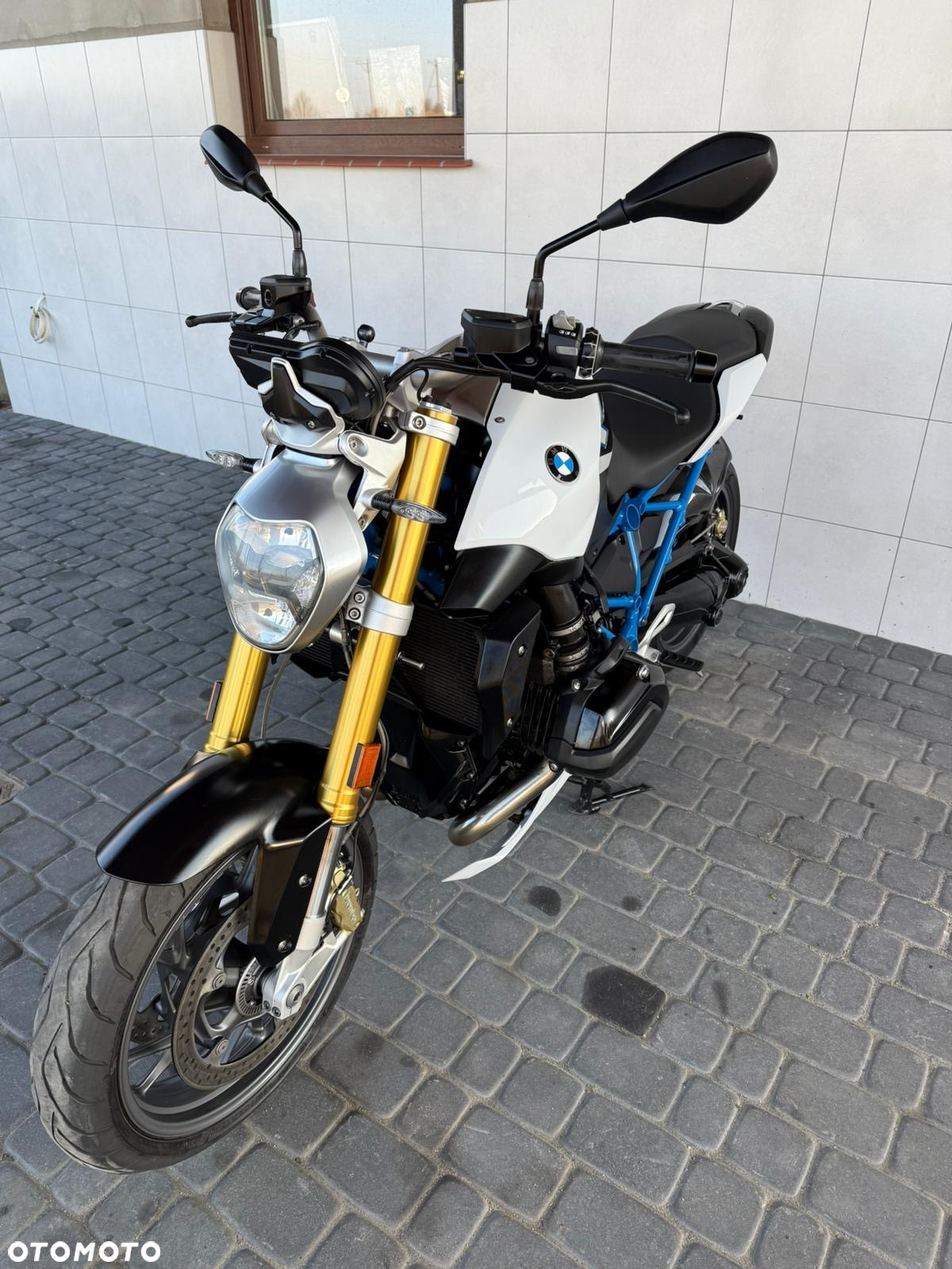 BMW R - 5