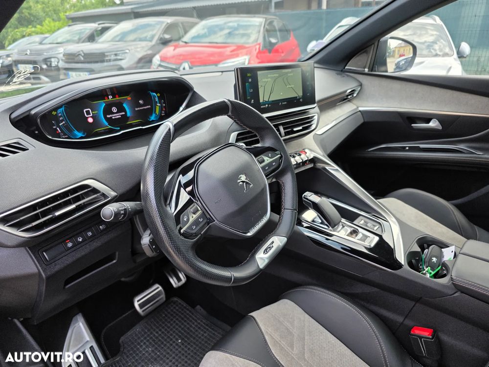 Peugeot 3008 225 e-EAT8 GT - 28
