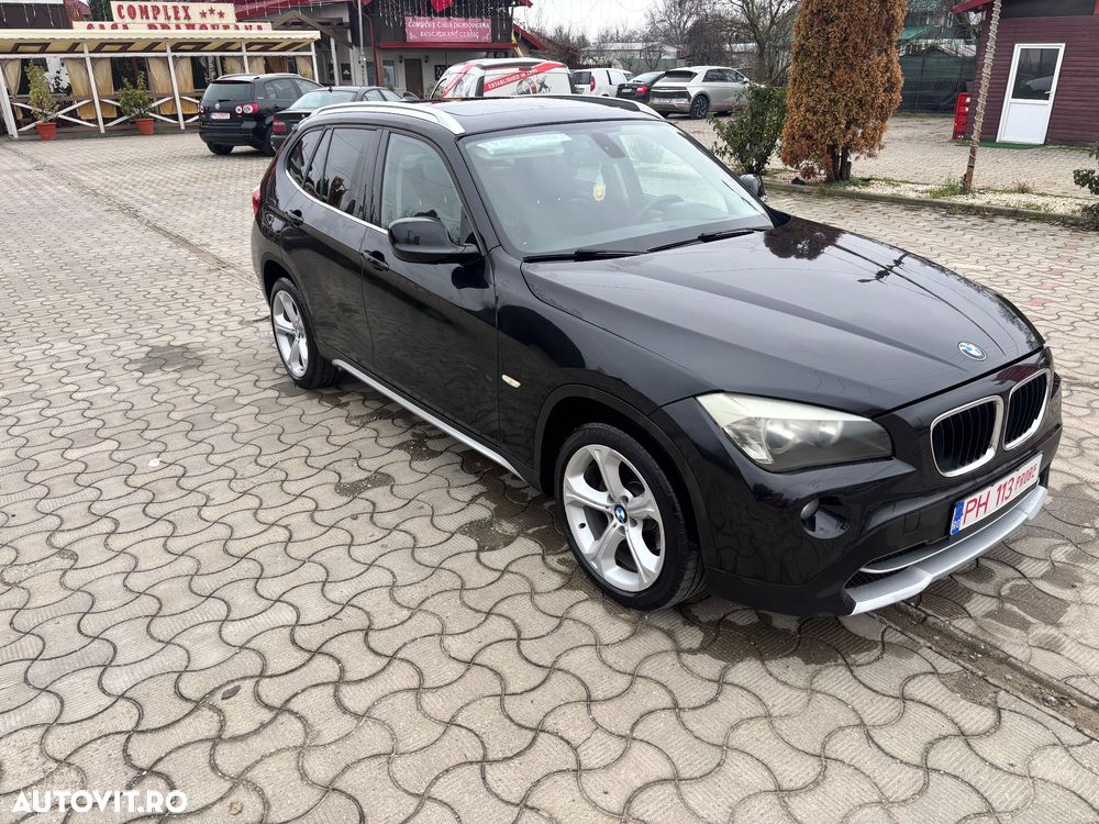 BMW X1 xDrive20d xLine - 12