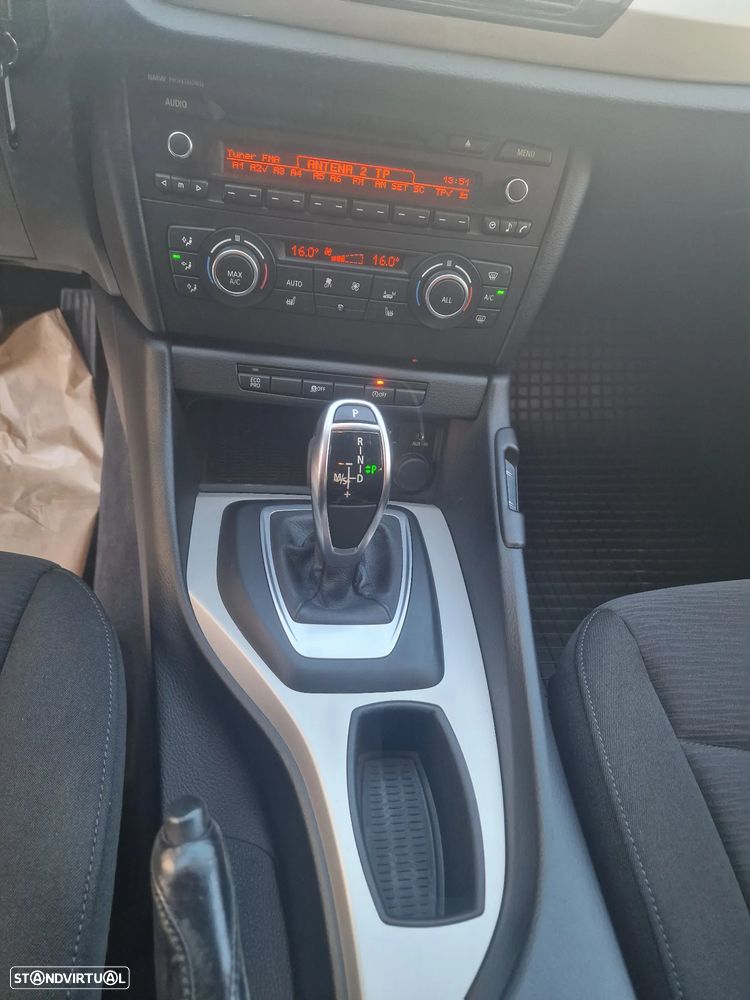 BMW X1 18 d xDrive Auto - 17