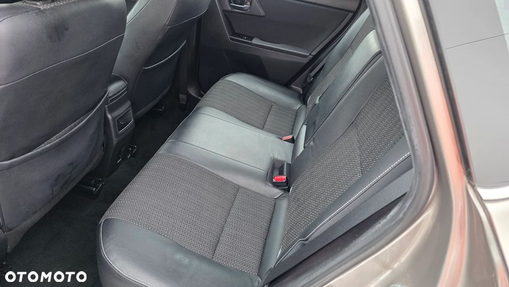 Toyota Auris - 23